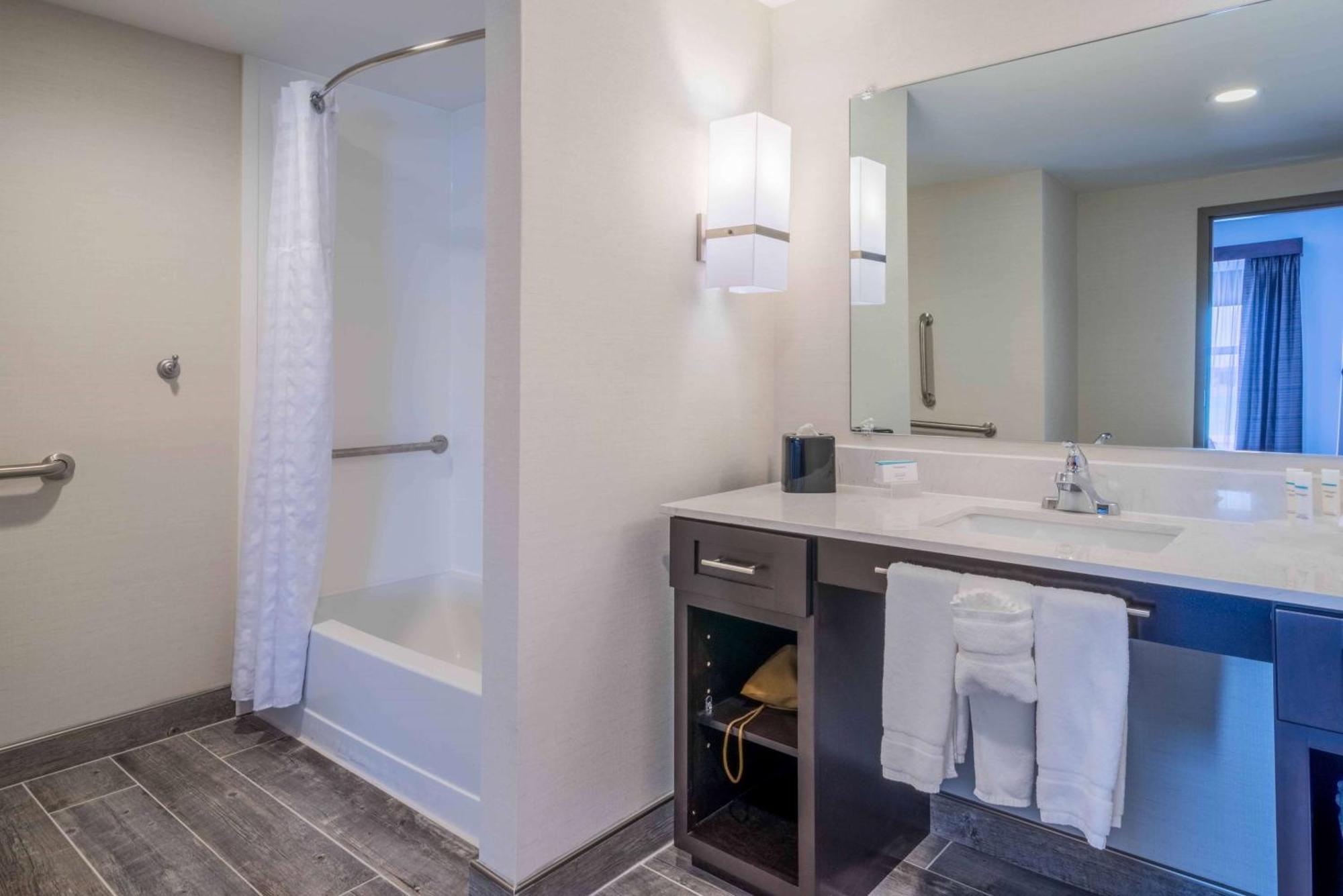 Homewood Suites By Hilton Philadelphia Plymouth Meeting Buitenkant foto